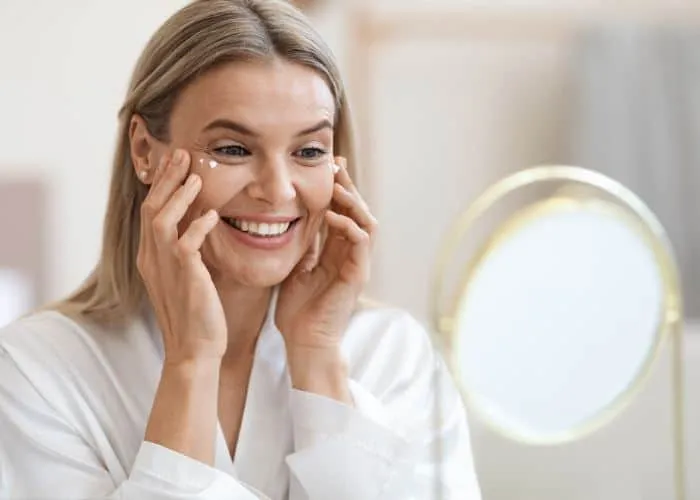أهمية استخدام منتجات مكافحة شيخوخة البشرة