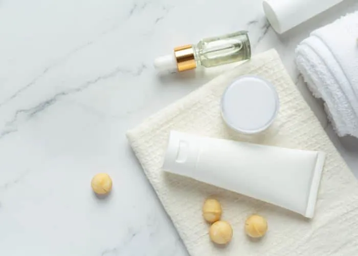 فوائد صابون تنظيف الوجه